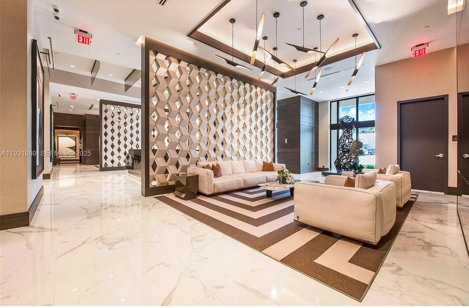 Photo of Listing #A11931689