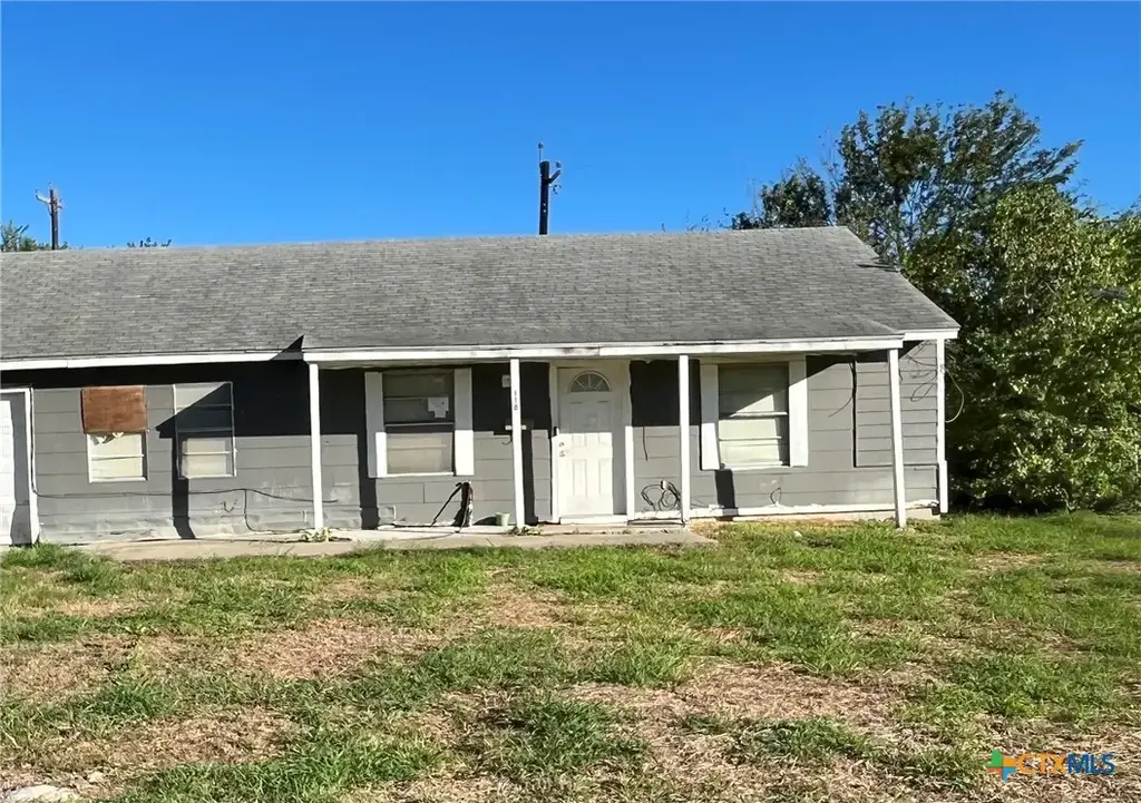 118 Massanet Street, Port Lavaca