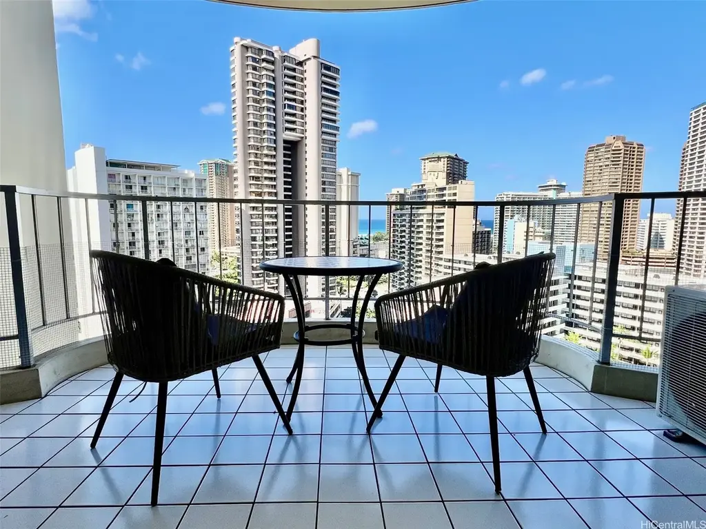 469 Ena Road # 2010, Honolulu