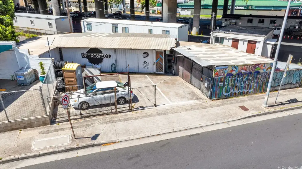 3065 Kapiolani Boulevard, Honolulu