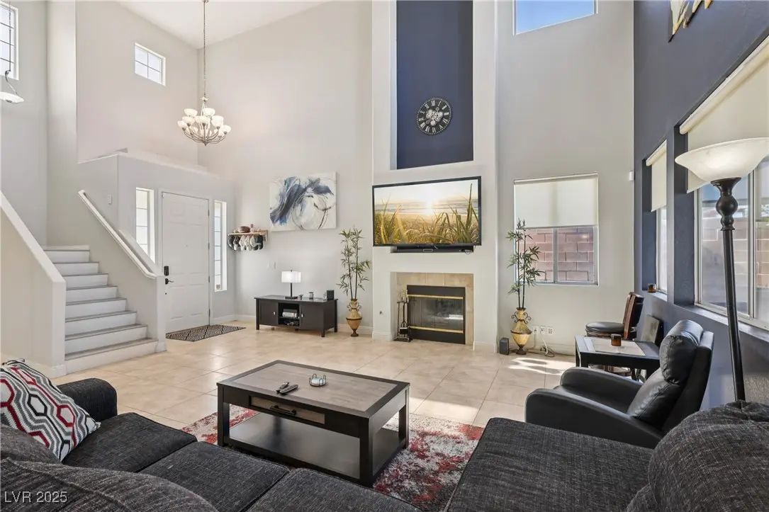 Photo of Listing #2742240