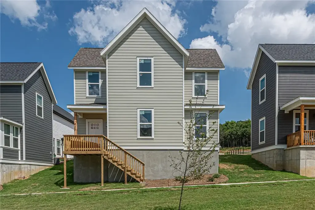 964 S Laramie Heights, Fayetteville