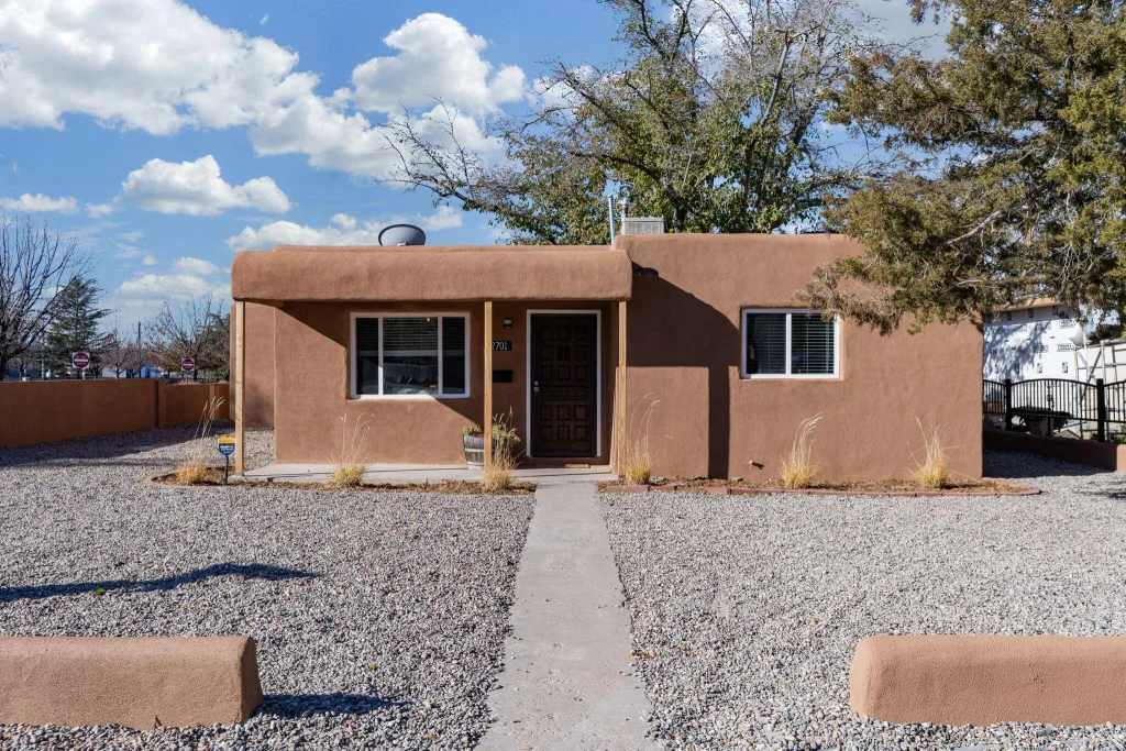 2701 Bel Air Drive Ne, Albuquerque