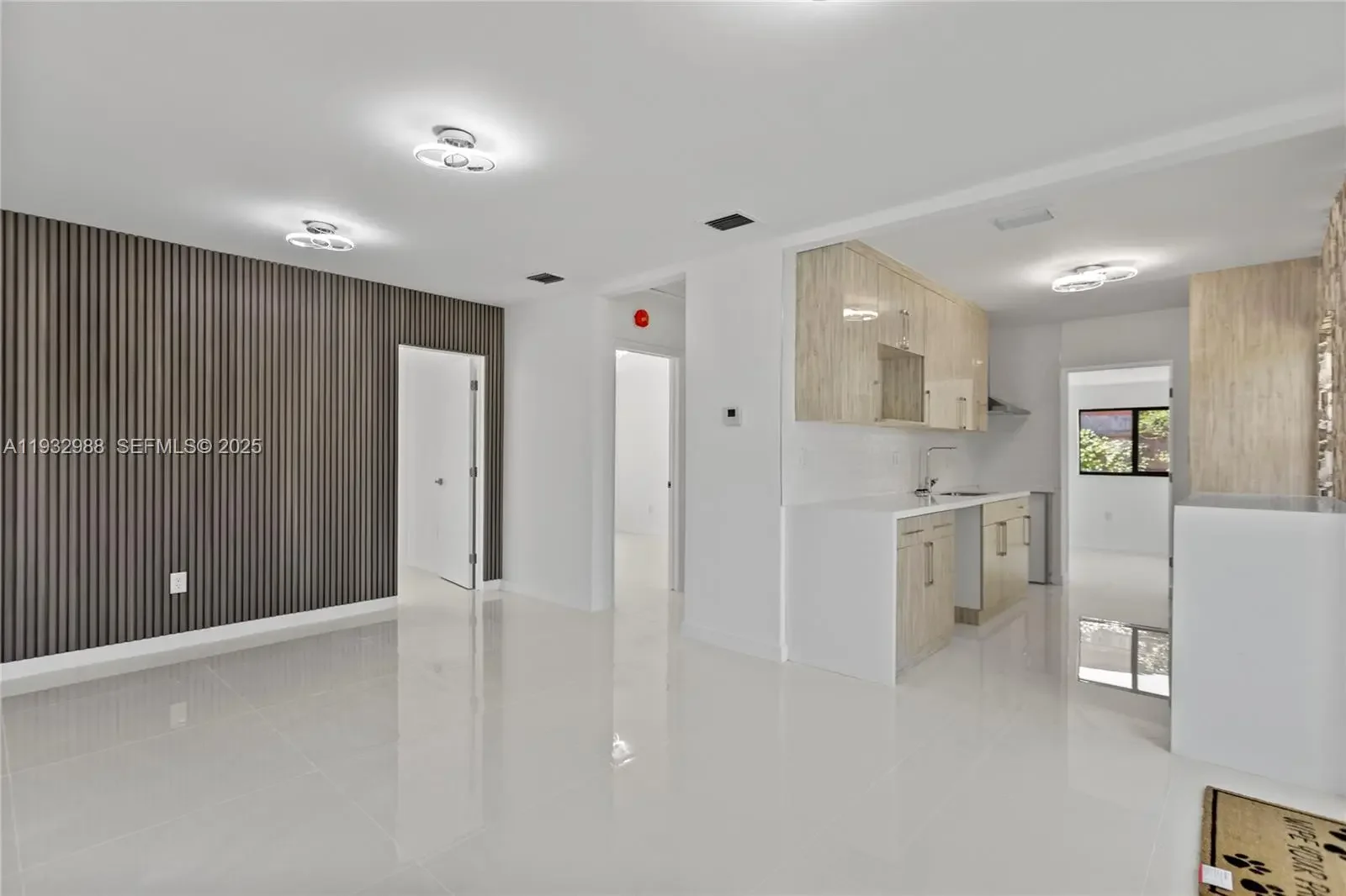 Photo of Listing #A11932988