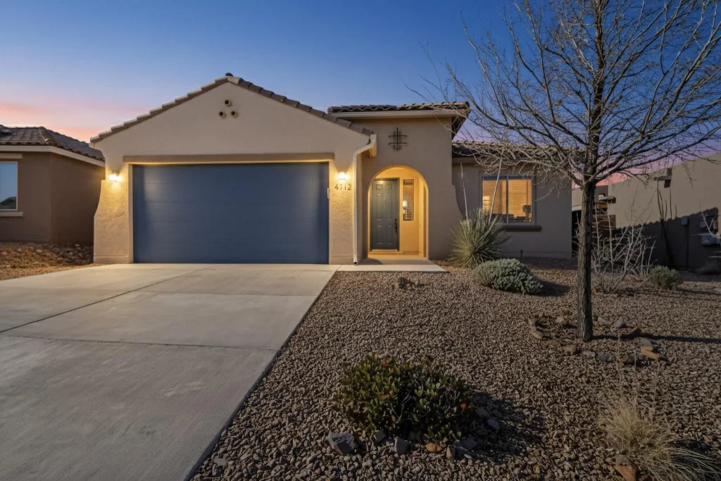 4712 Bienvenido A Casa, Santa Fe