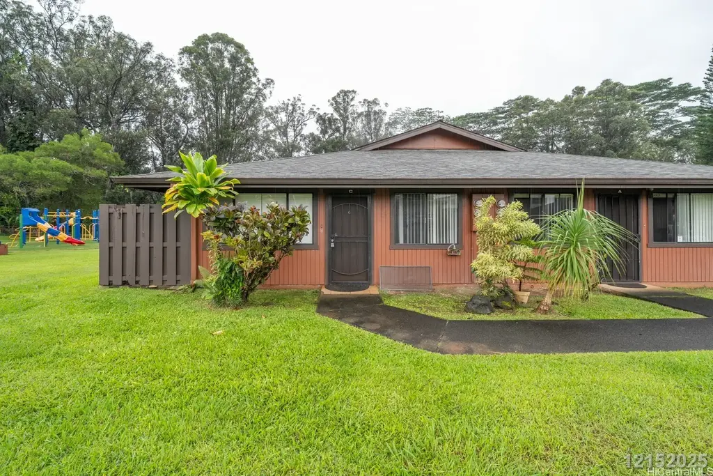 2069 California Avenue # 17c, Wahiawa