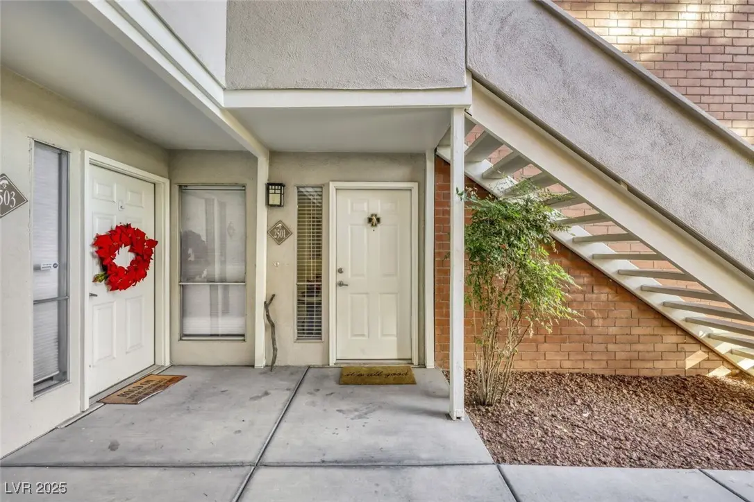 Photo of Listing #2742221