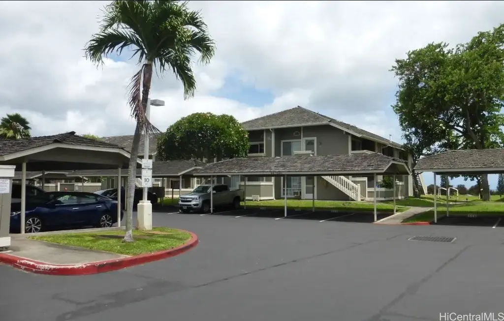 94-1390 Kulewa Loop # 42r, Waipahu