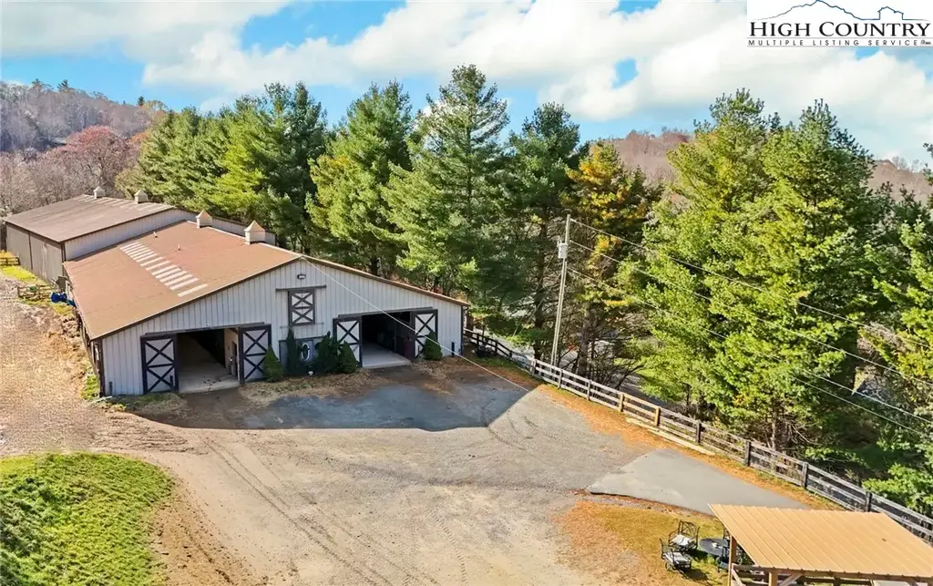 223 & 185 Pine Hill Road, Boone