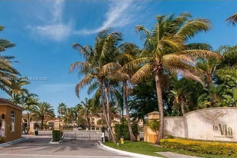 Photo of Listing #A11933586