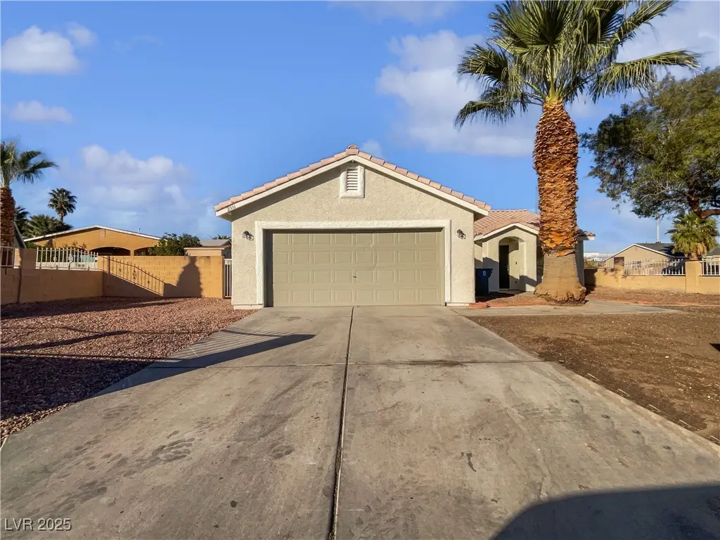 Photo of Listing #2742587