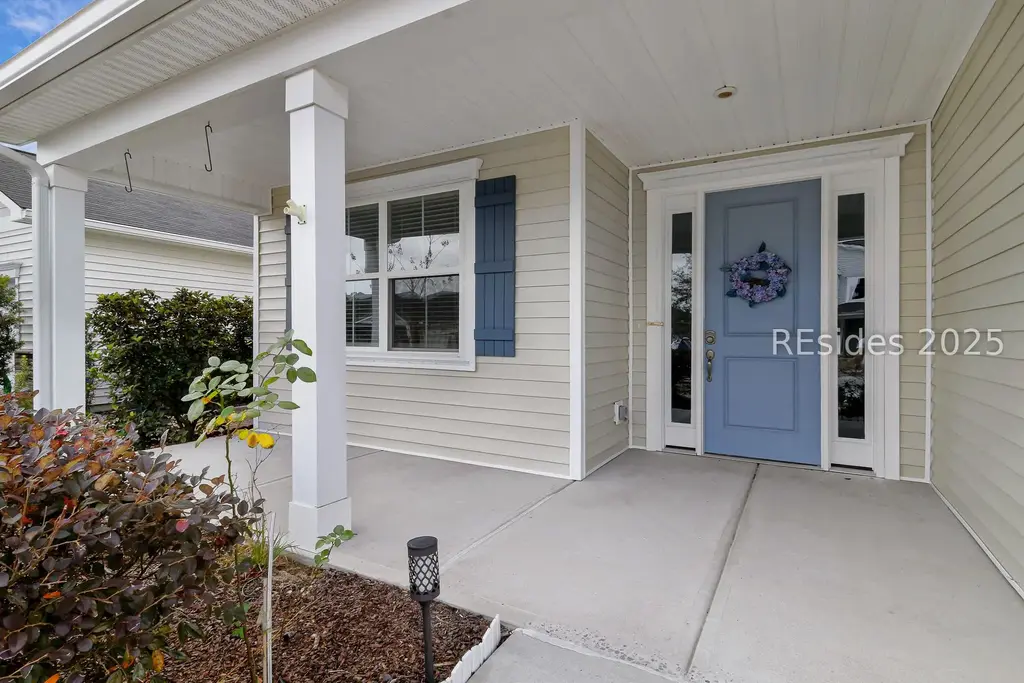 17 Mainland Lakes Drive, Bluffton