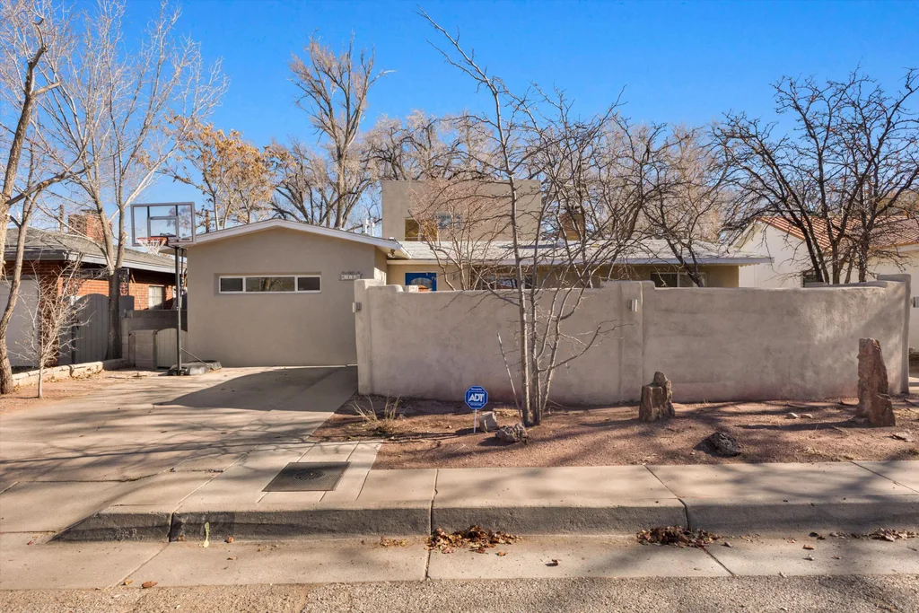 912 Hermosa Drive Ne, Albuquerque