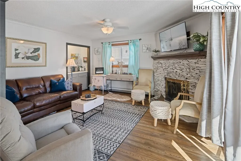 301 Pinnacle Inn Road # 2101, Banner Elk