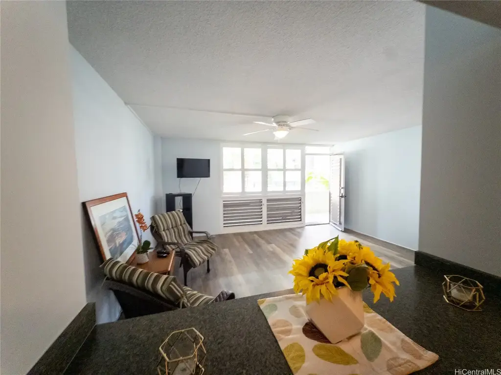 (unit #706b) 425 Ena Road, Honolulu