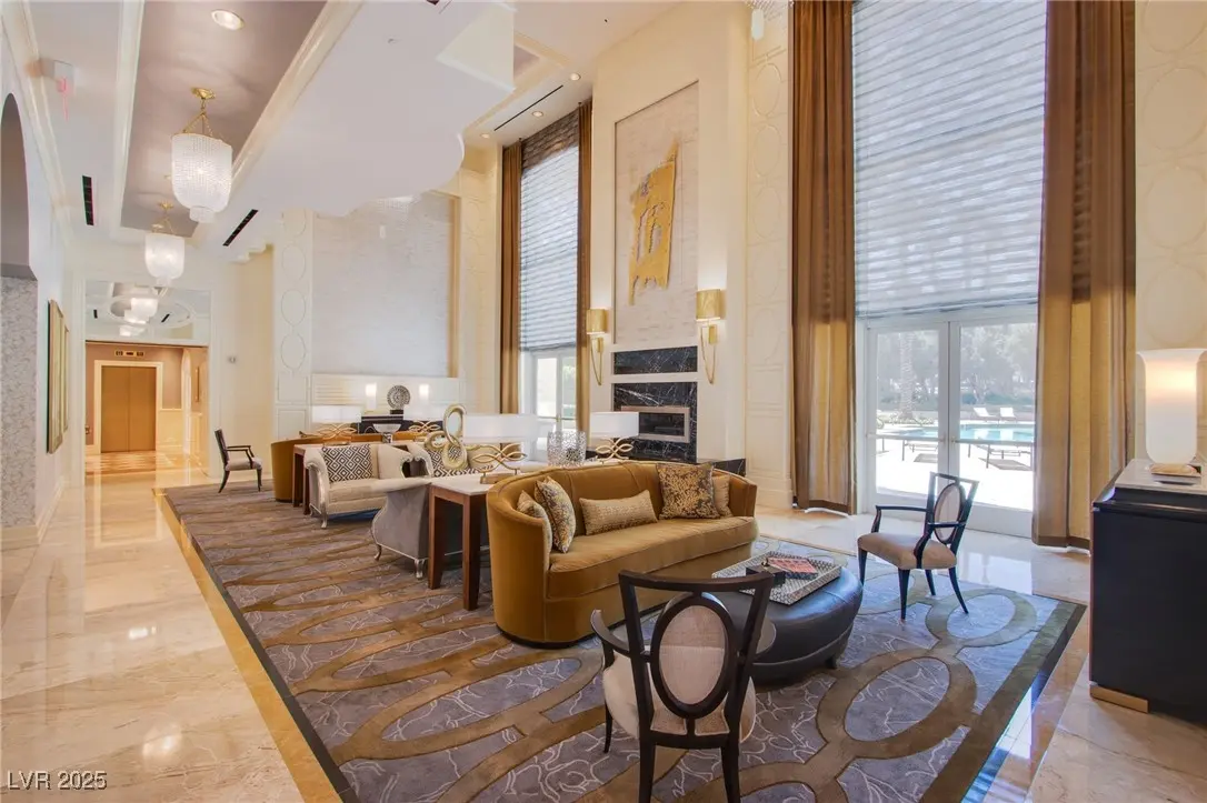 Photo of Listing #2742448