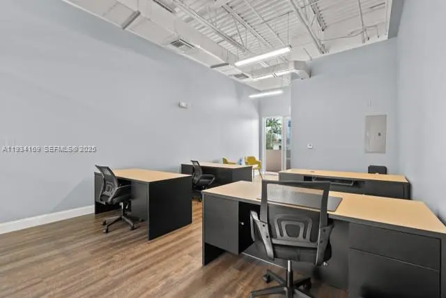 Photo of Listing #A11934169