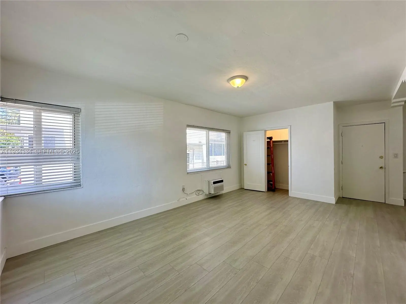 Photo of Listing #A11934334