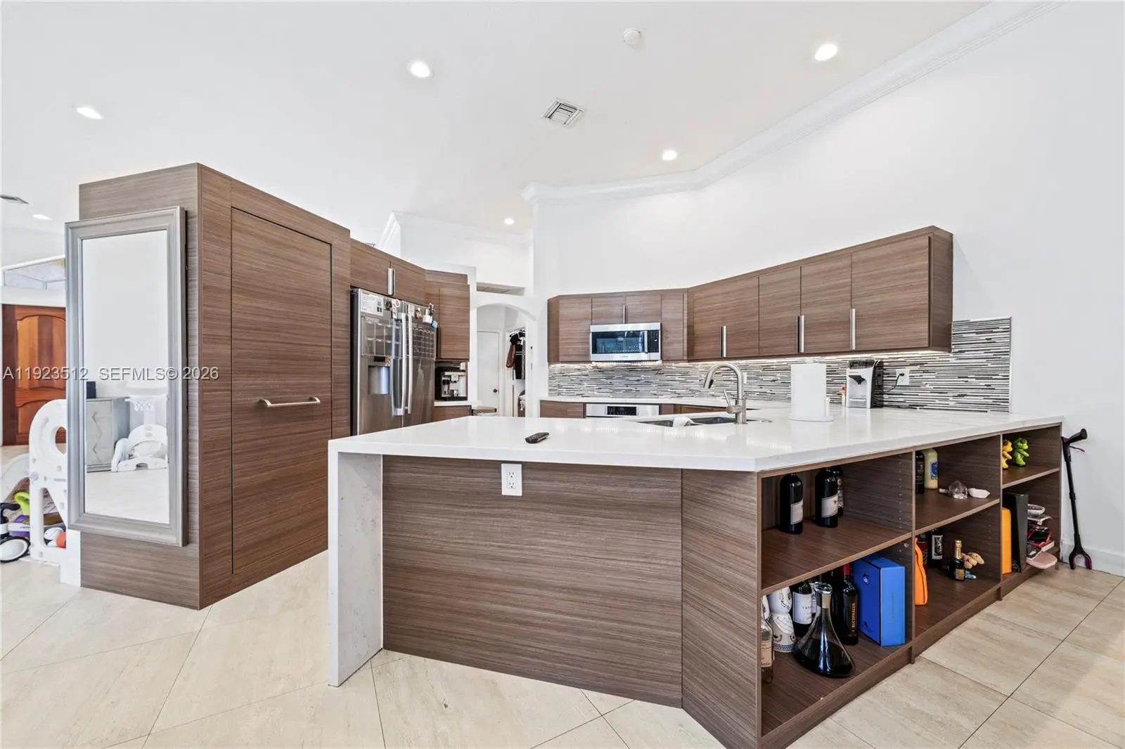 Photo of Listing #A11923512