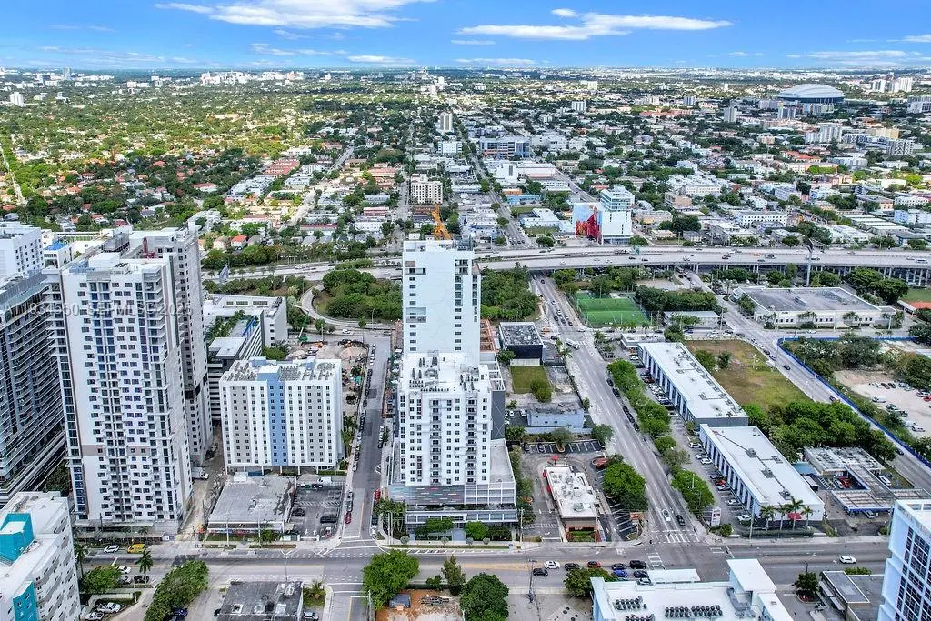 Photo of Listing #A11934550