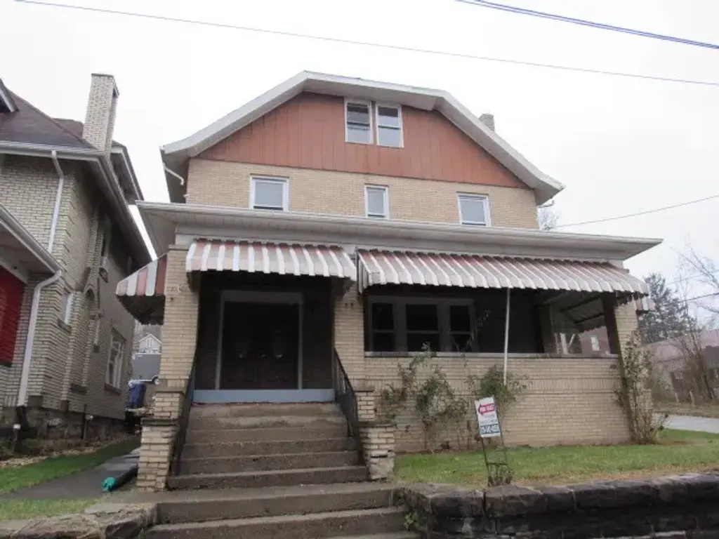 115 6th Avenue, Brownsville