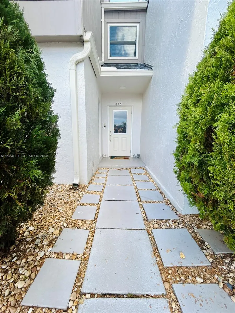 Photo of Listing #A11934001