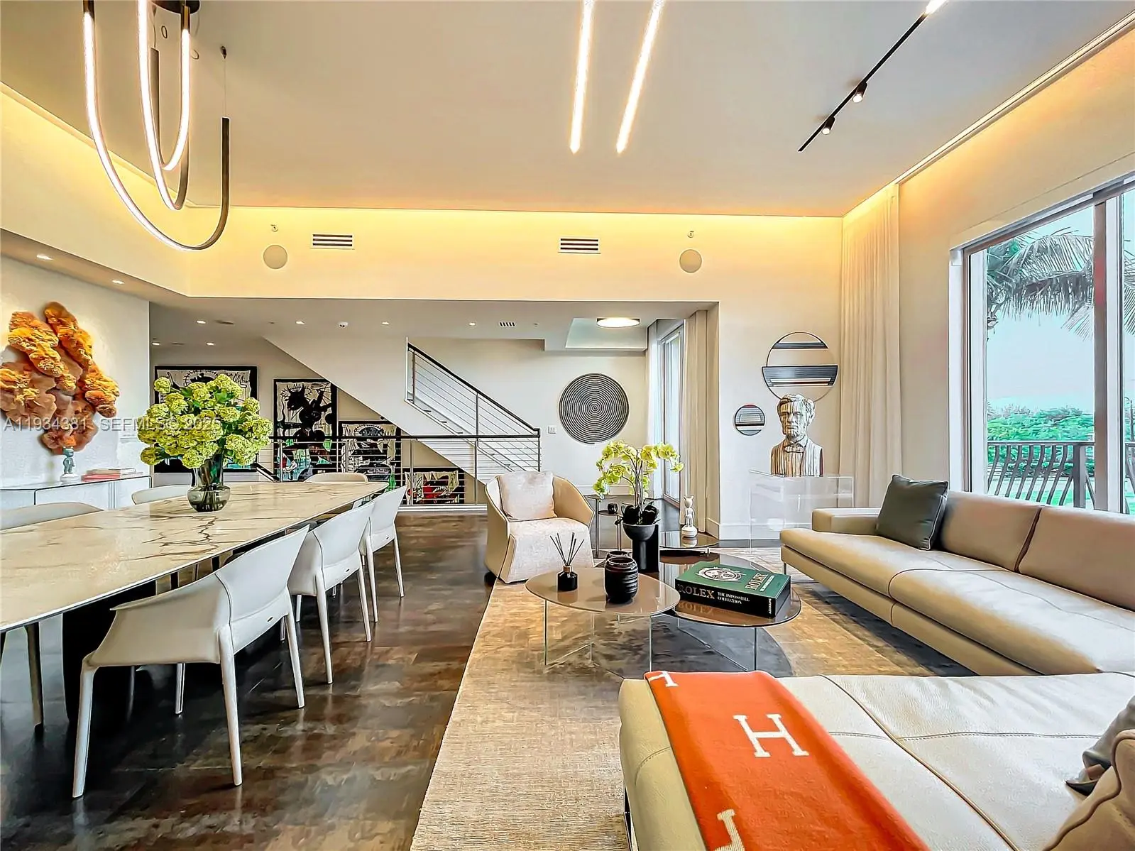 Photo of Listing #A11934381