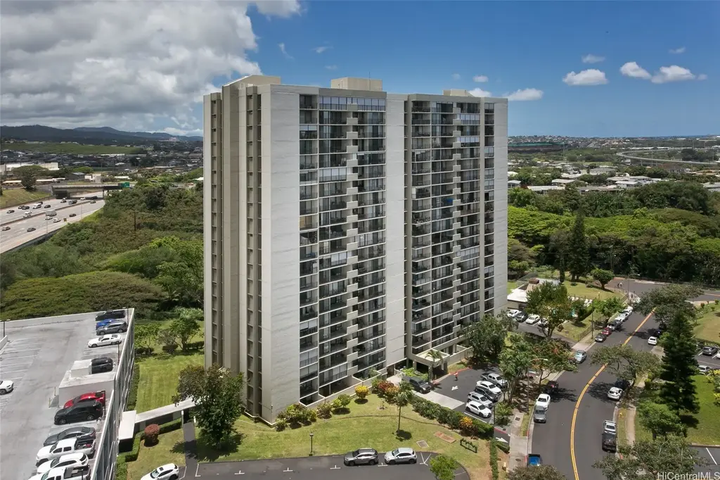 98-500 Koauka Loop # 8m, Aiea