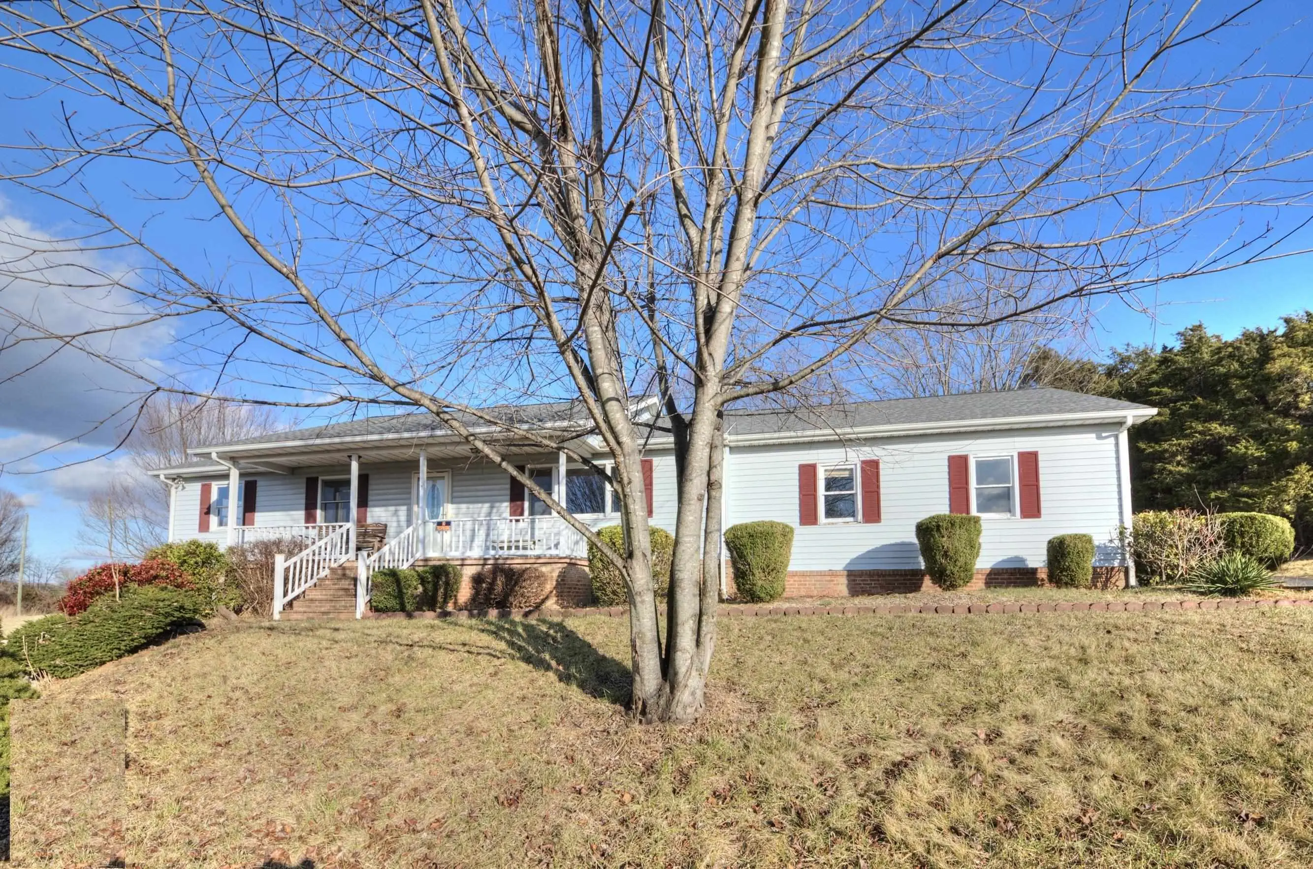 110 Mill Race Rd, Verona