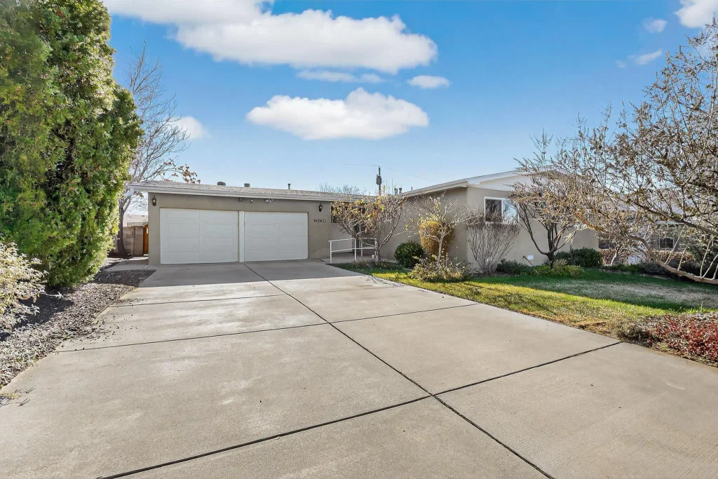 10120 Toltec Road Ne, Albuquerque