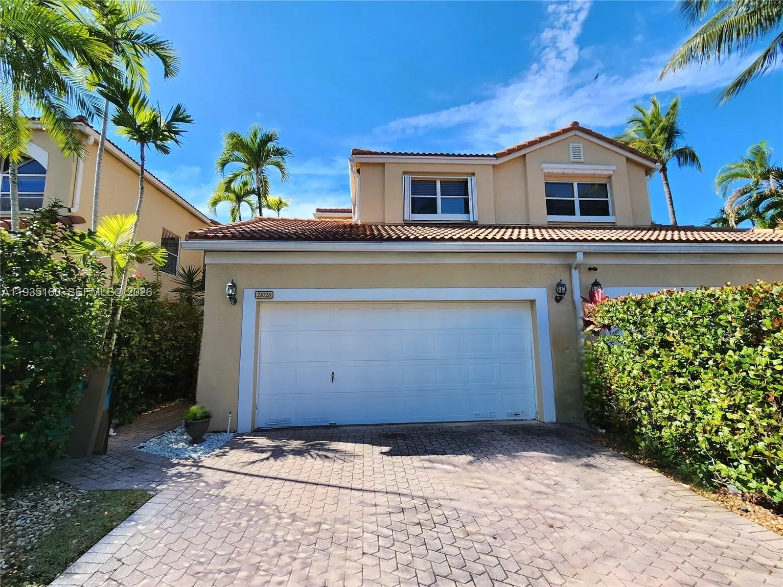 Photo of Listing #A11935160