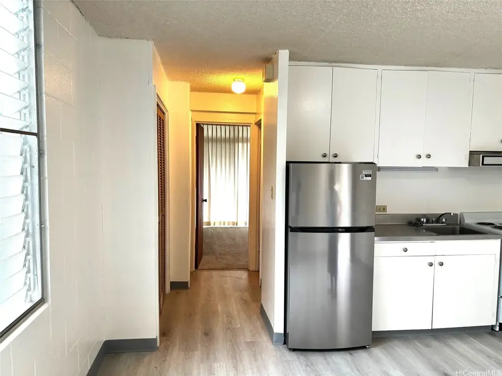 1521 Halekula Way # 206, Honolulu