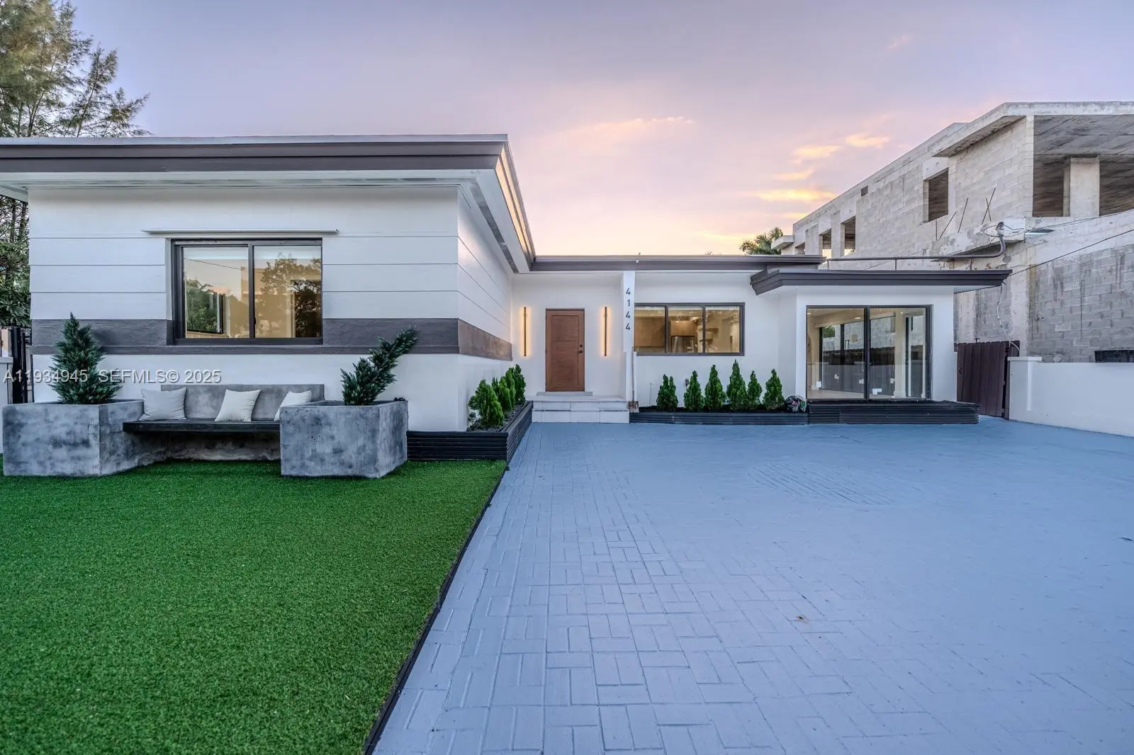 Photo of Listing #A11934945