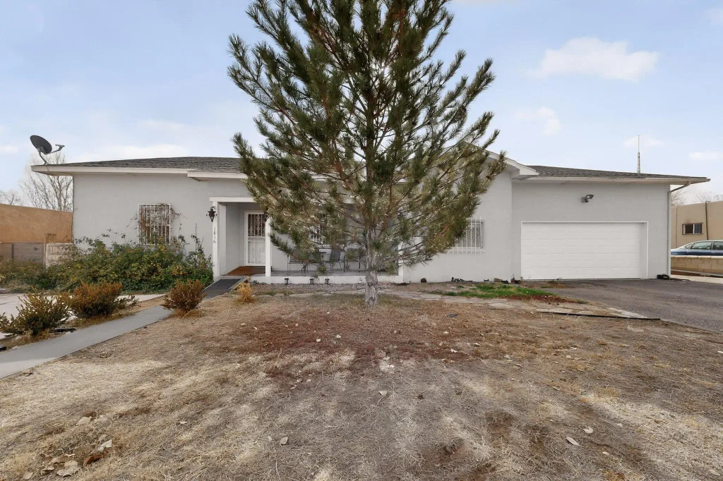 1816 Wildwood Lane Sw, Albuquerque