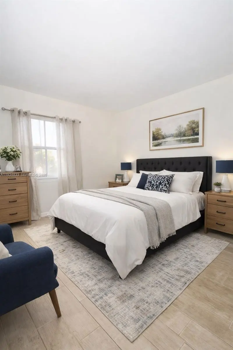 Photo of Listing #A11934833