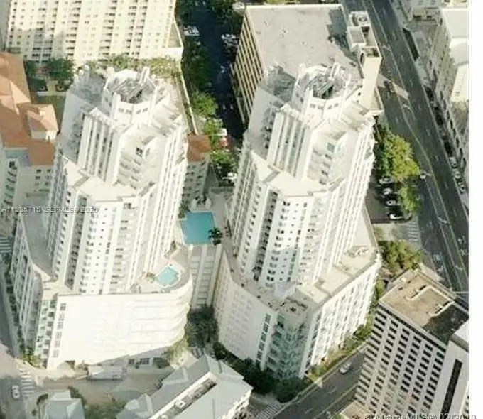 Photo of Listing #A11935715