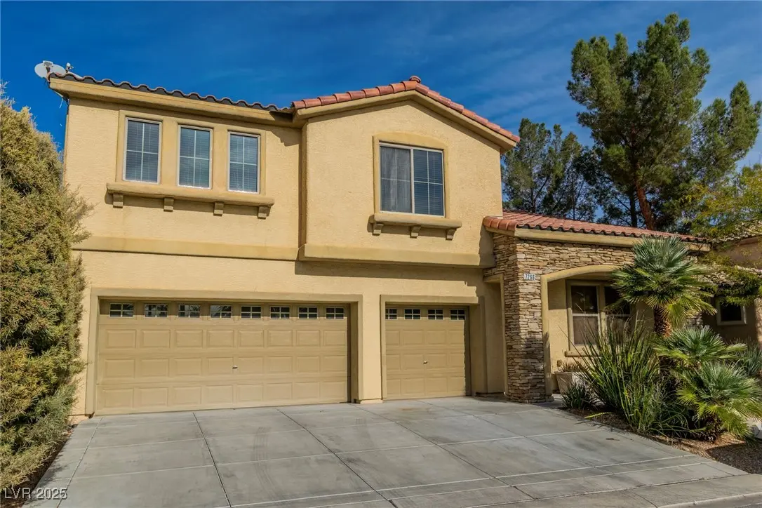 Photo of Listing #2743357