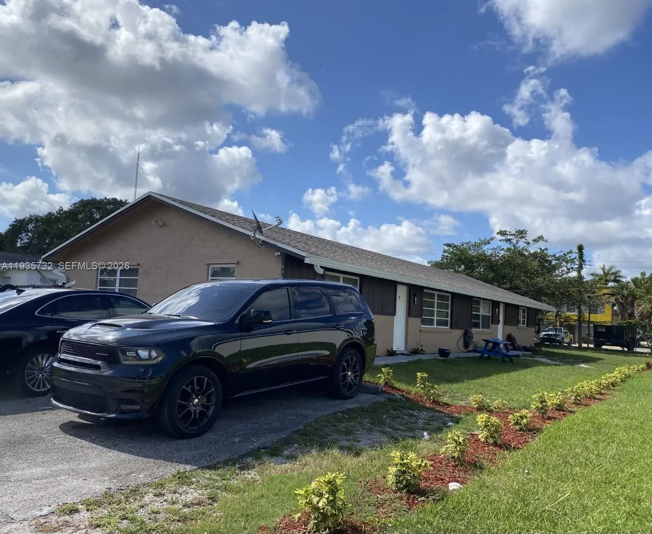 Photo of Listing #A11935732