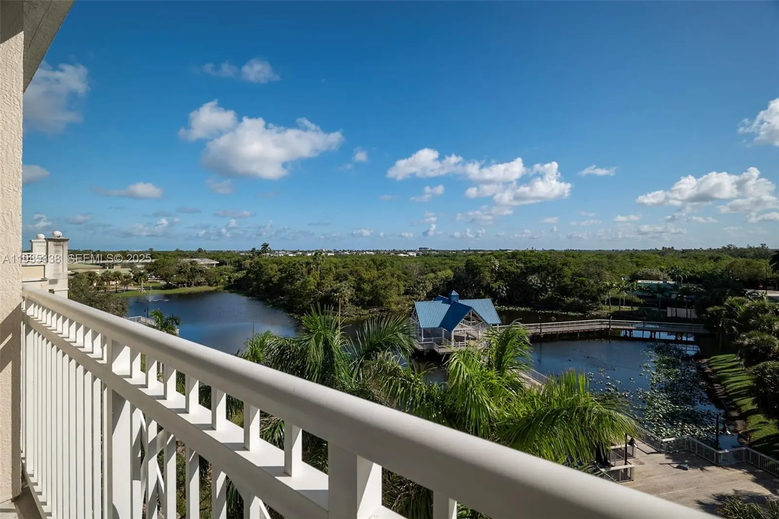 Photo of Listing #A11935838