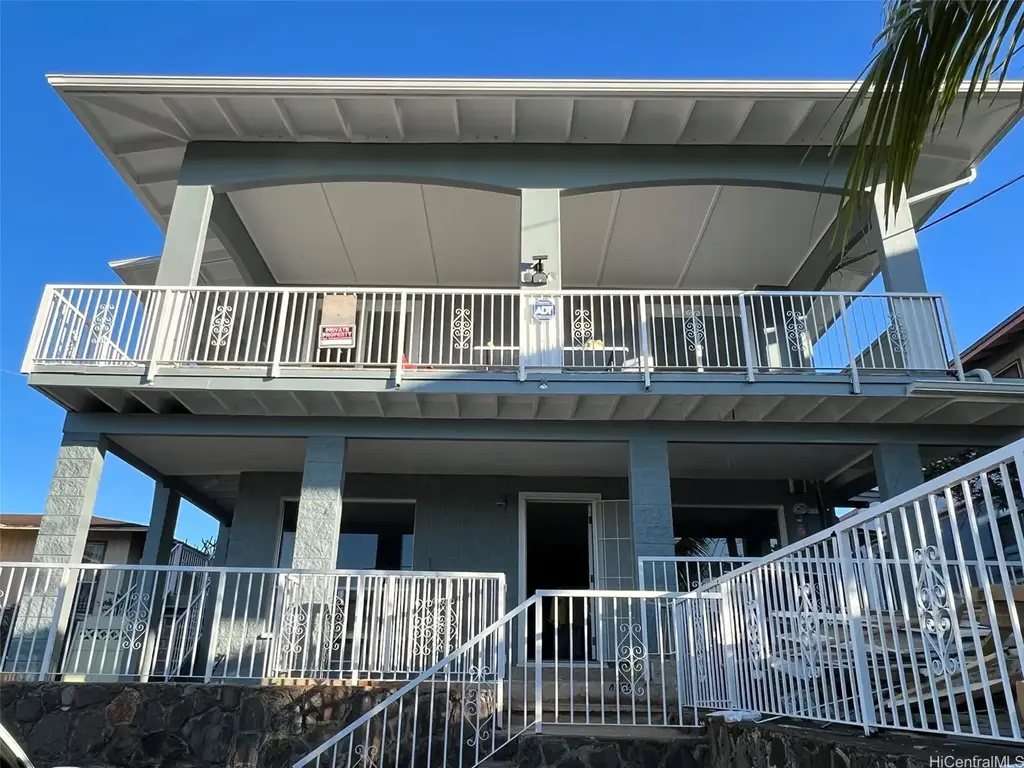 4353 Likini Street # Upstairs, Honolulu