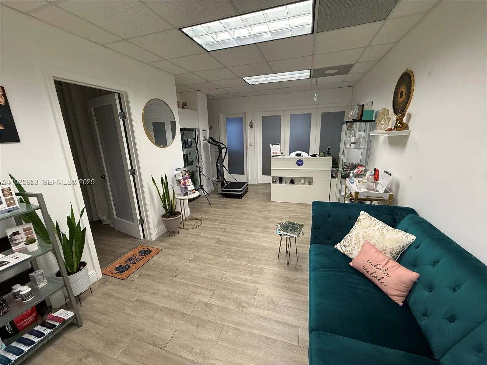 Photo of Listing #A11935953