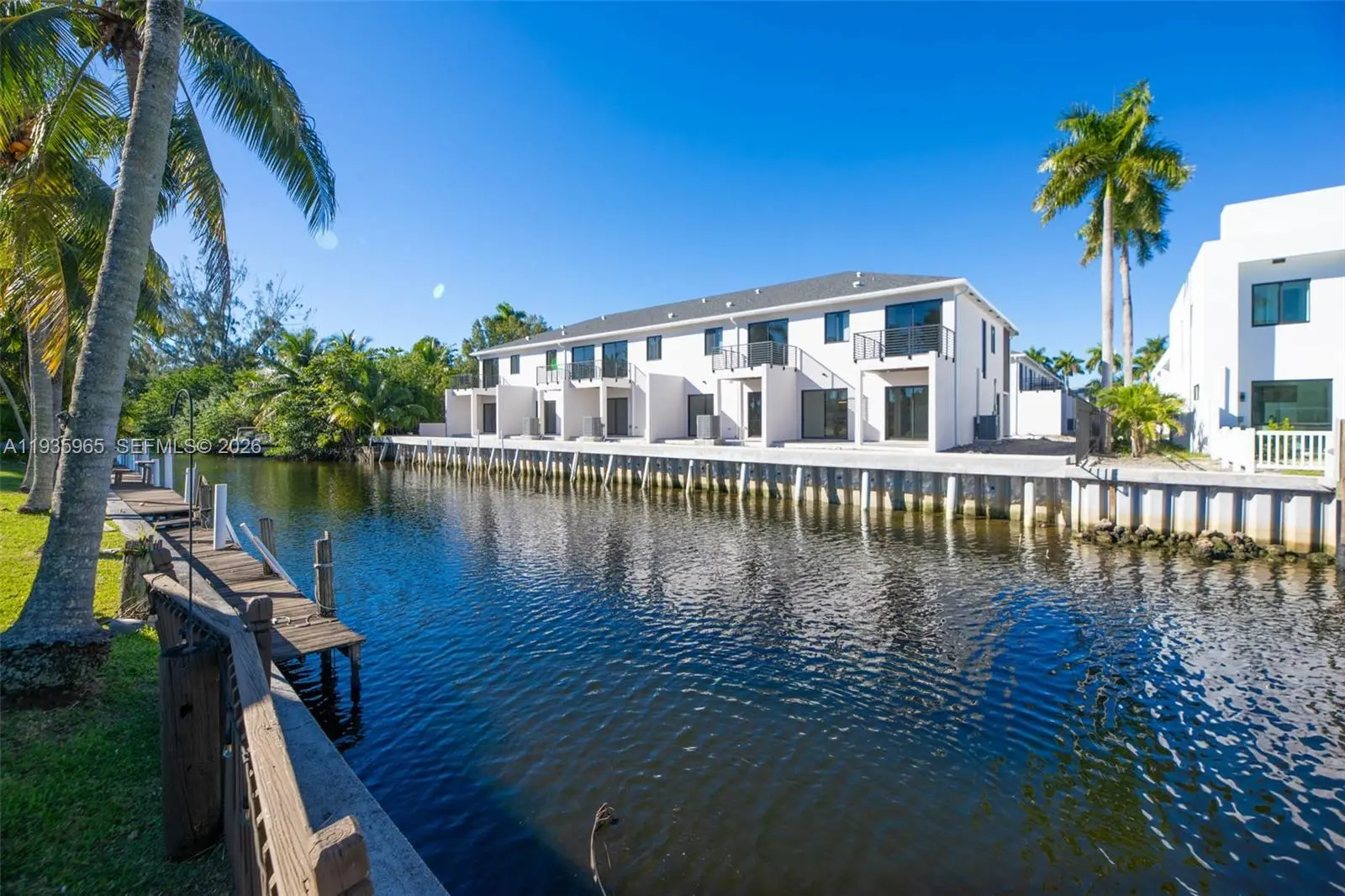 Photo of Listing #A11935965