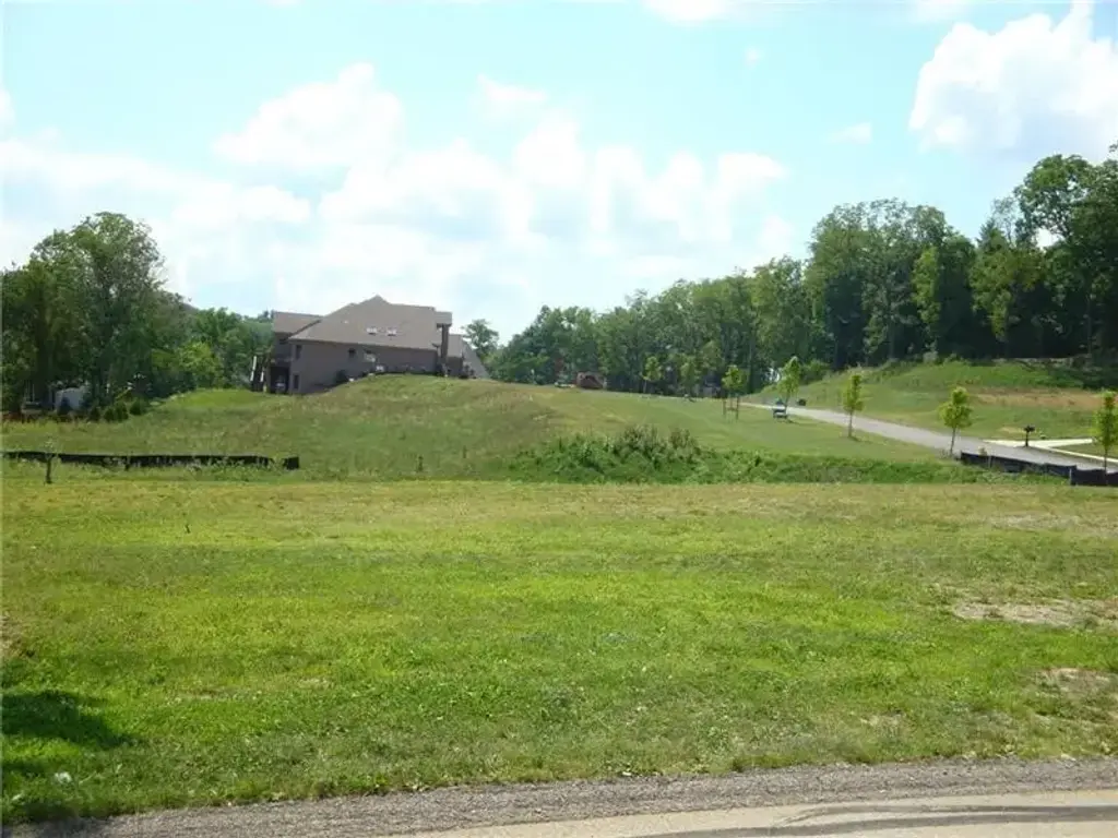 400 Forest Estates Drive , Upper St Clair