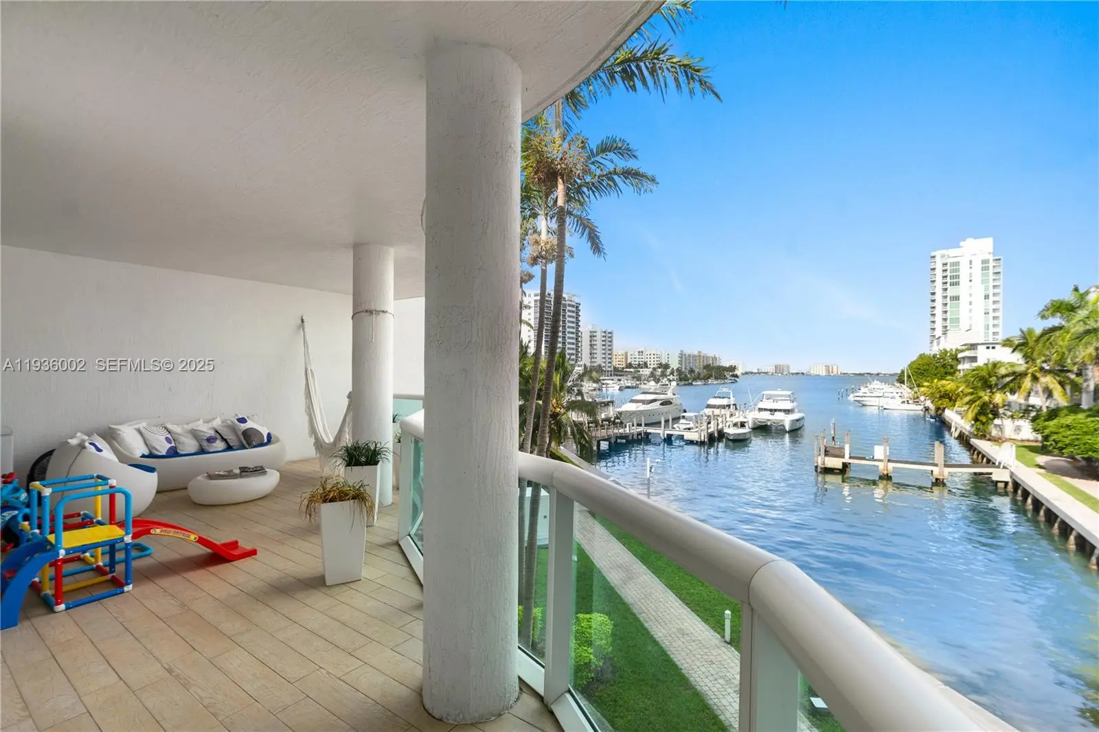 Photo of Listing #A11936002