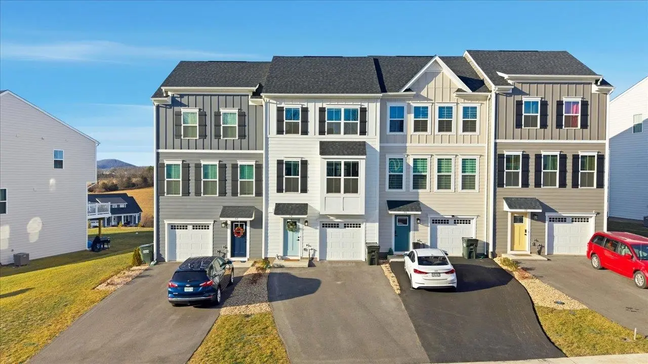 14 Iron Horse Ln, Fishersville