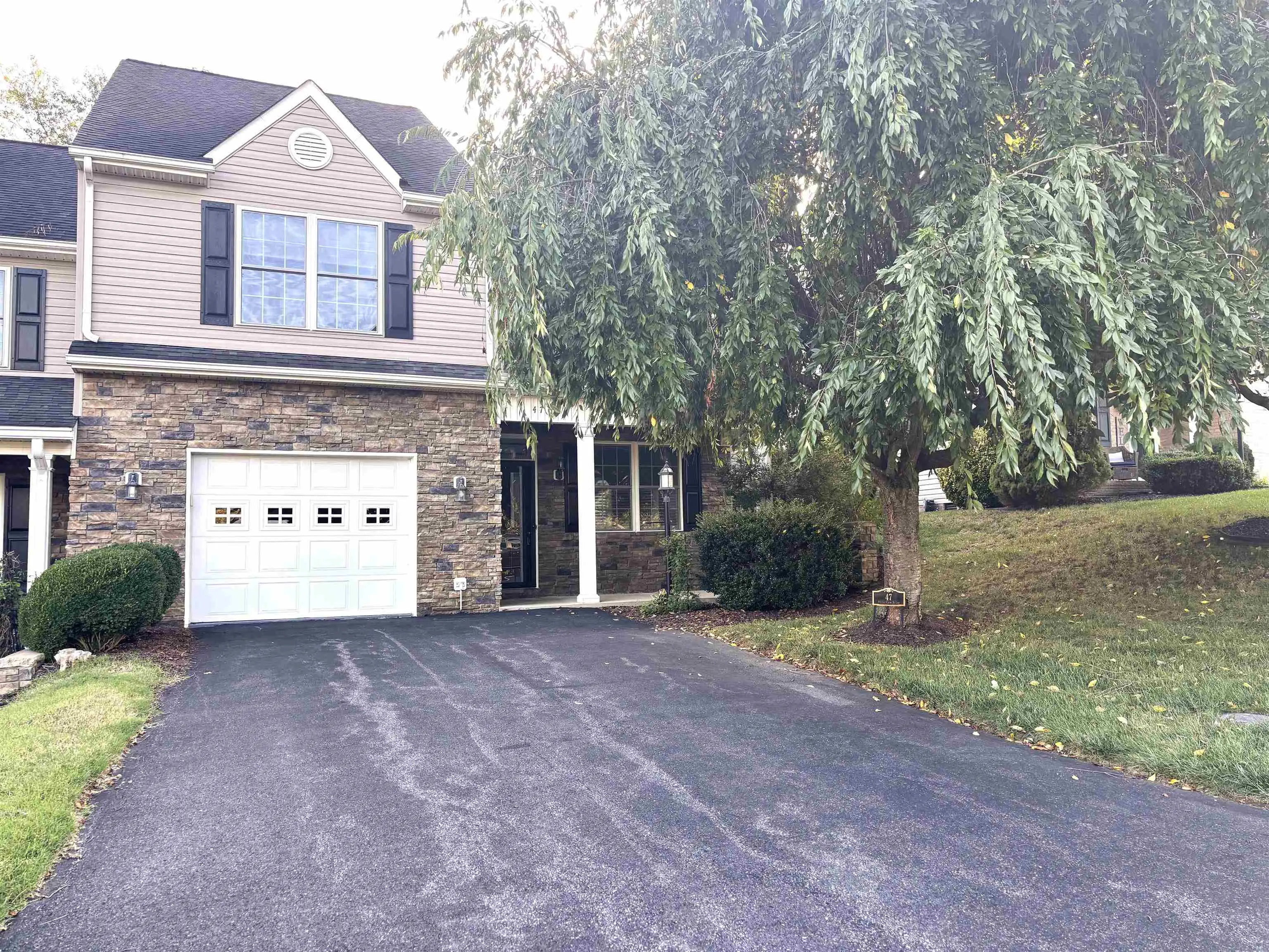 47 Villa View Dr, Staunton