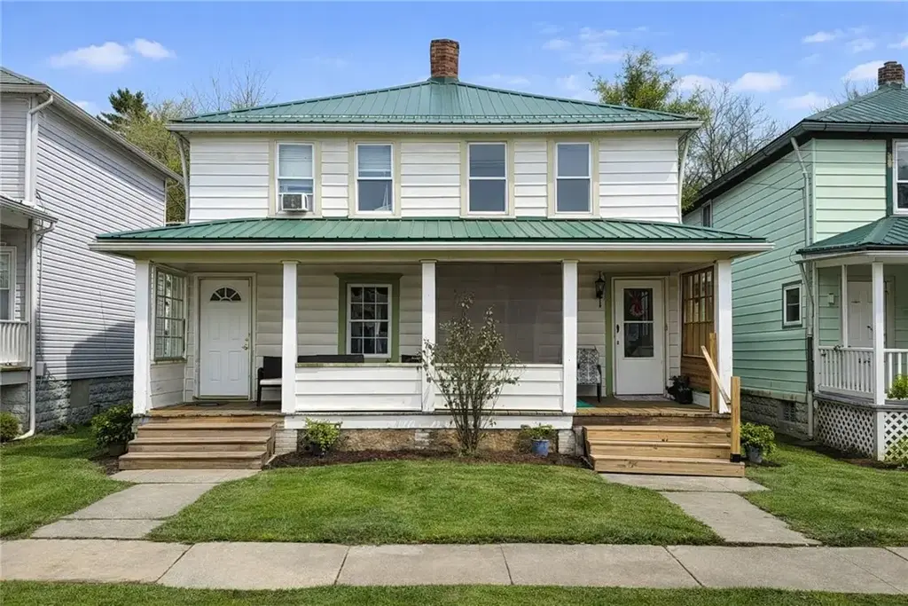 425 & 427 Bessemer Avenue , Twp of But SW