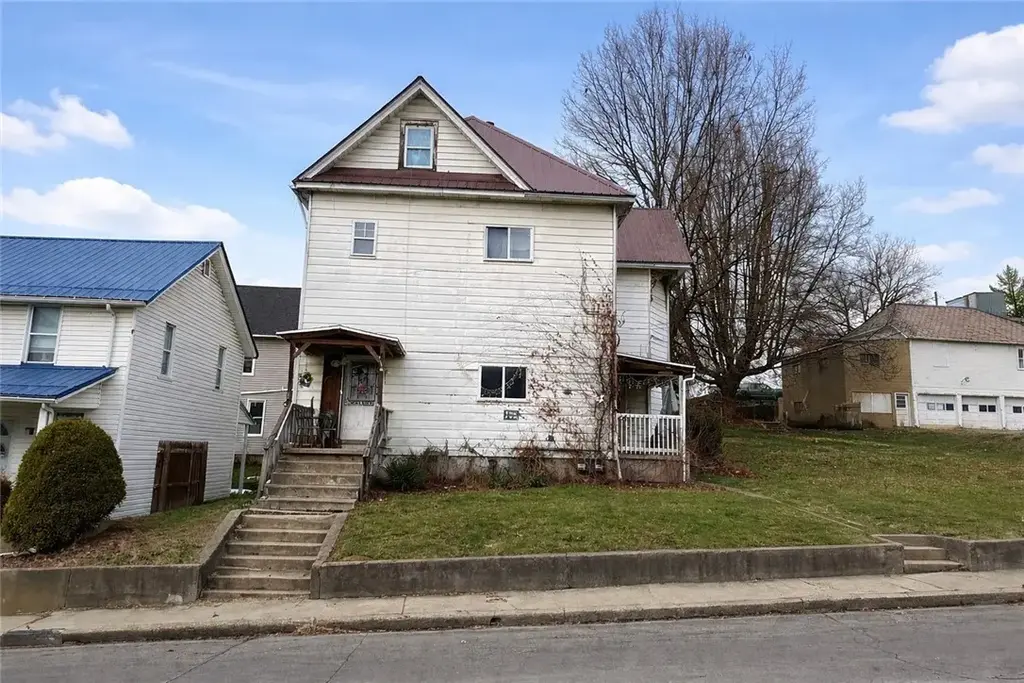 122 Quarry Street , City of But SW
