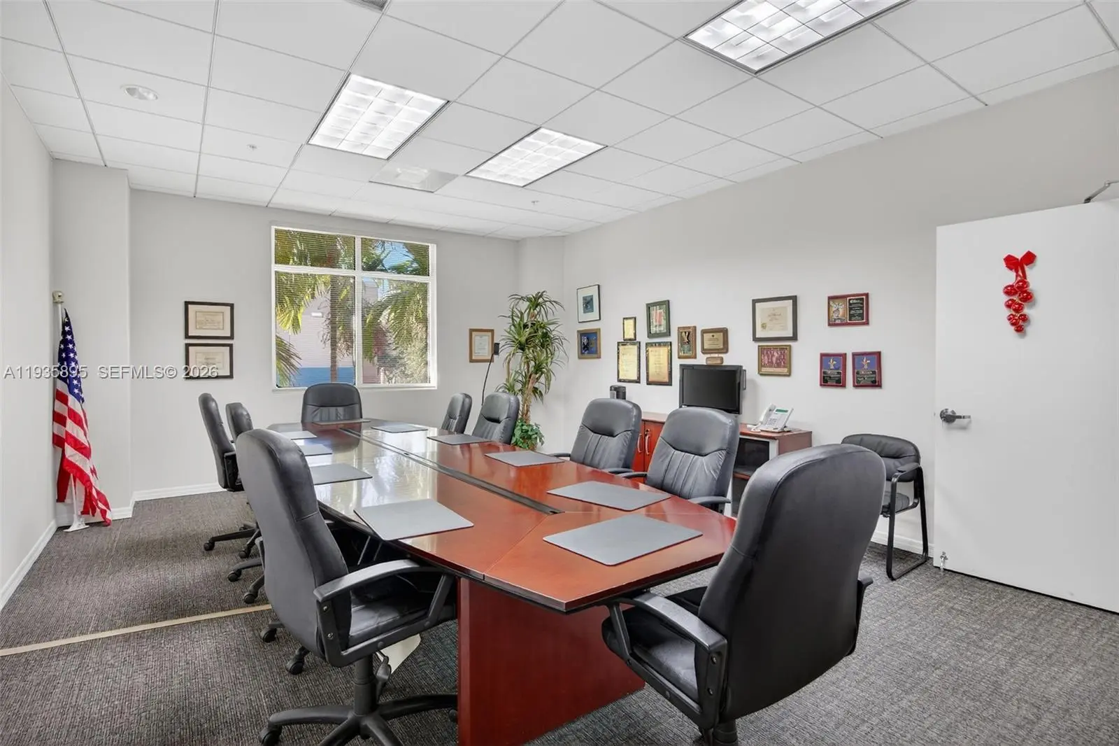 Photo of Listing #A11935895