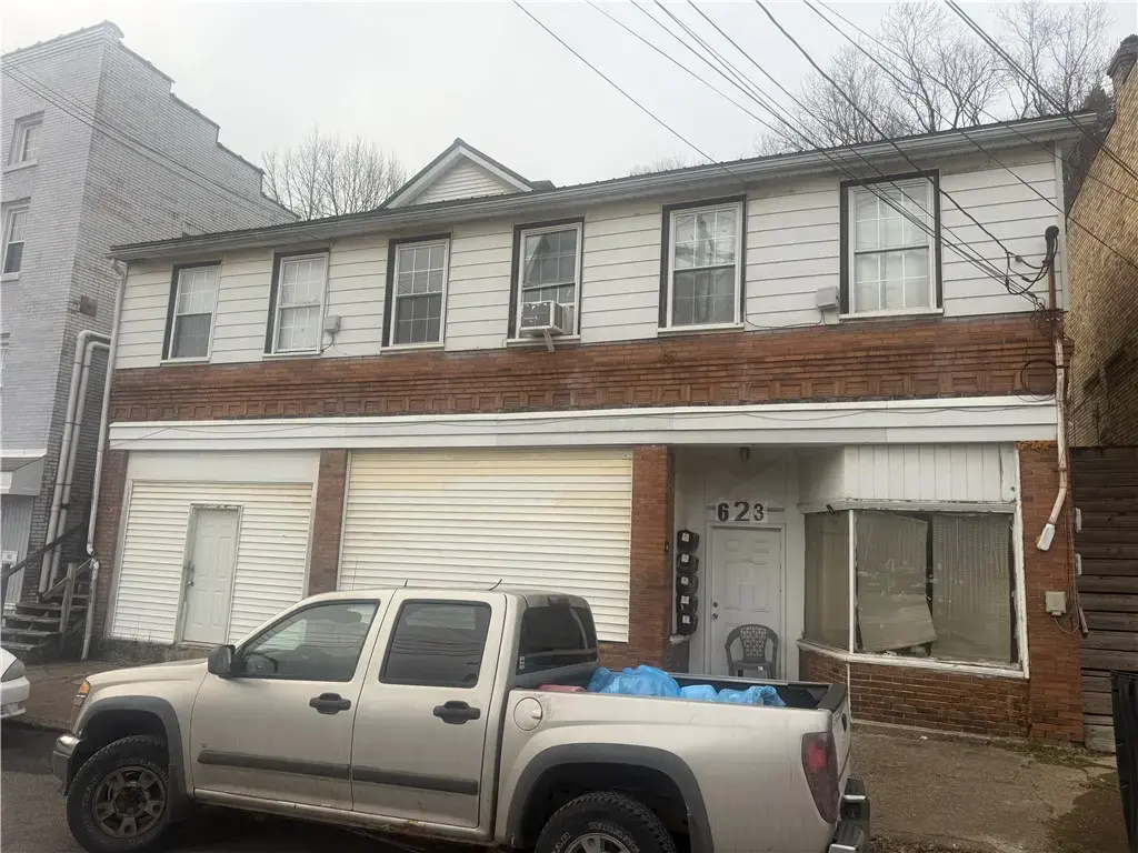 623 Bessemer Avenue , Twp of But SW